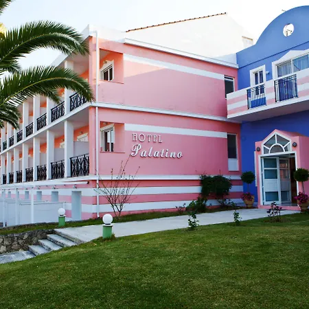 Palatino فندق 3*