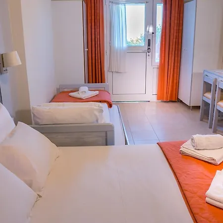 Palatino 3*